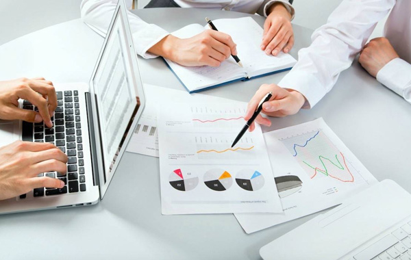 在品牌策劃中，如何選擇目標(biāo)市場？